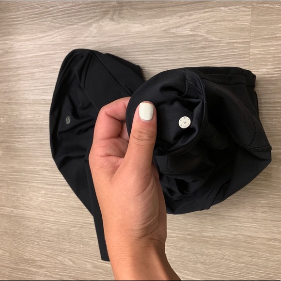 Lululemon Fast & Free 7/8 leggings - Picture 5 of 8